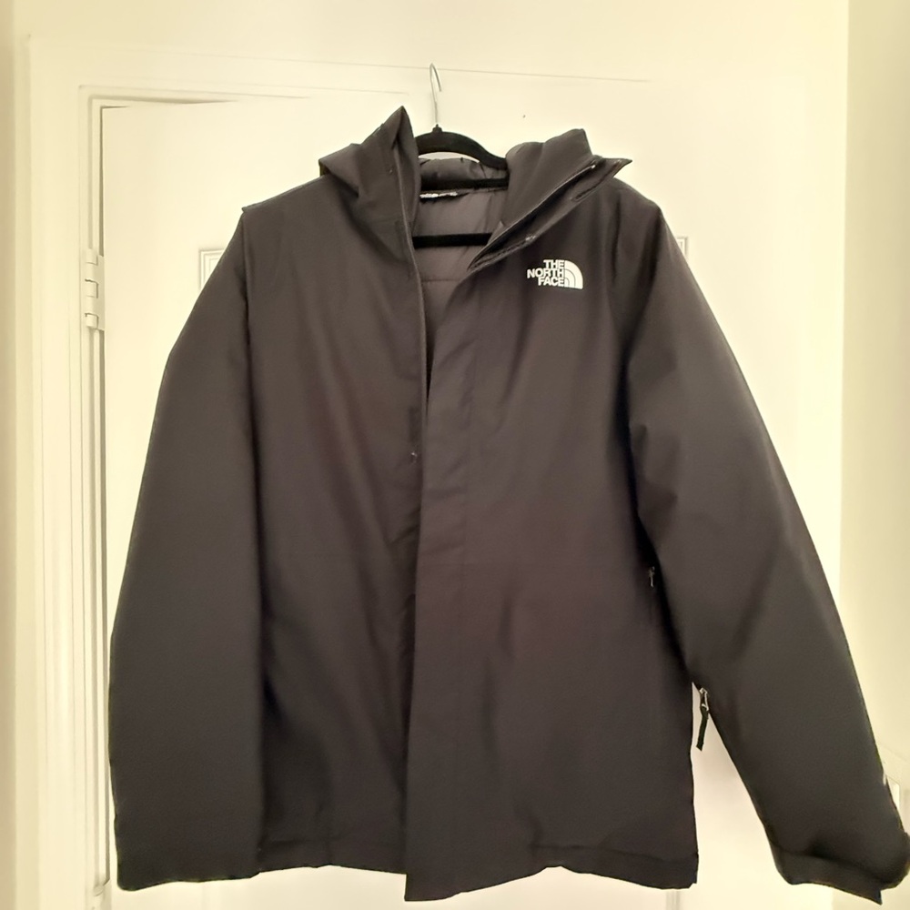 The North Face XL YOUTH Black SKI Jacket with hood